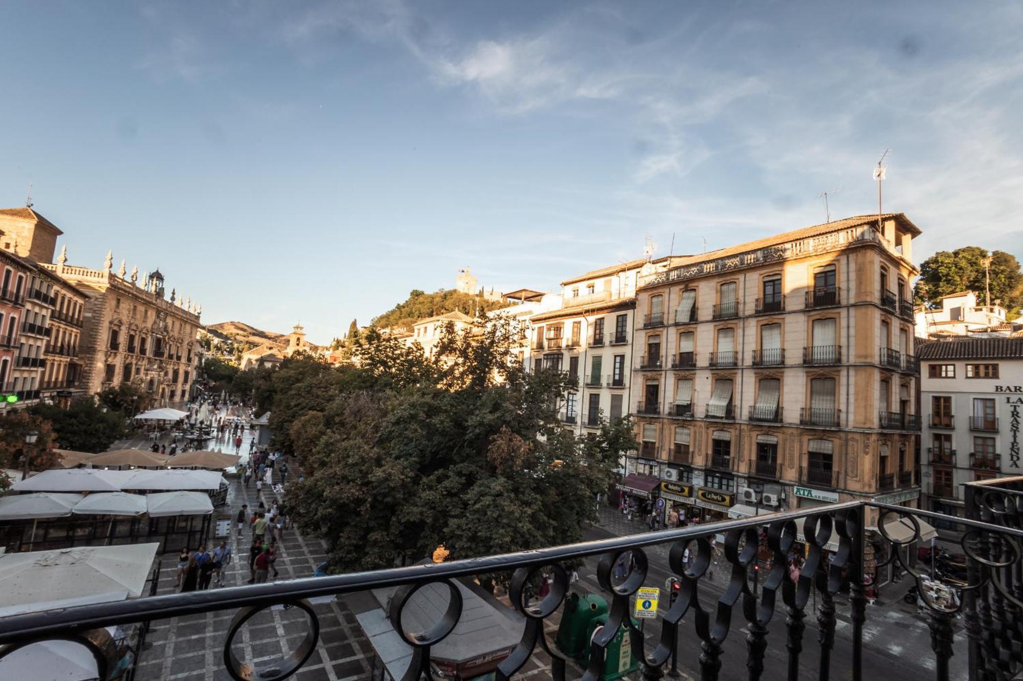 Апартаменты El Balcon De La Vela Гранада Экстерьер фото